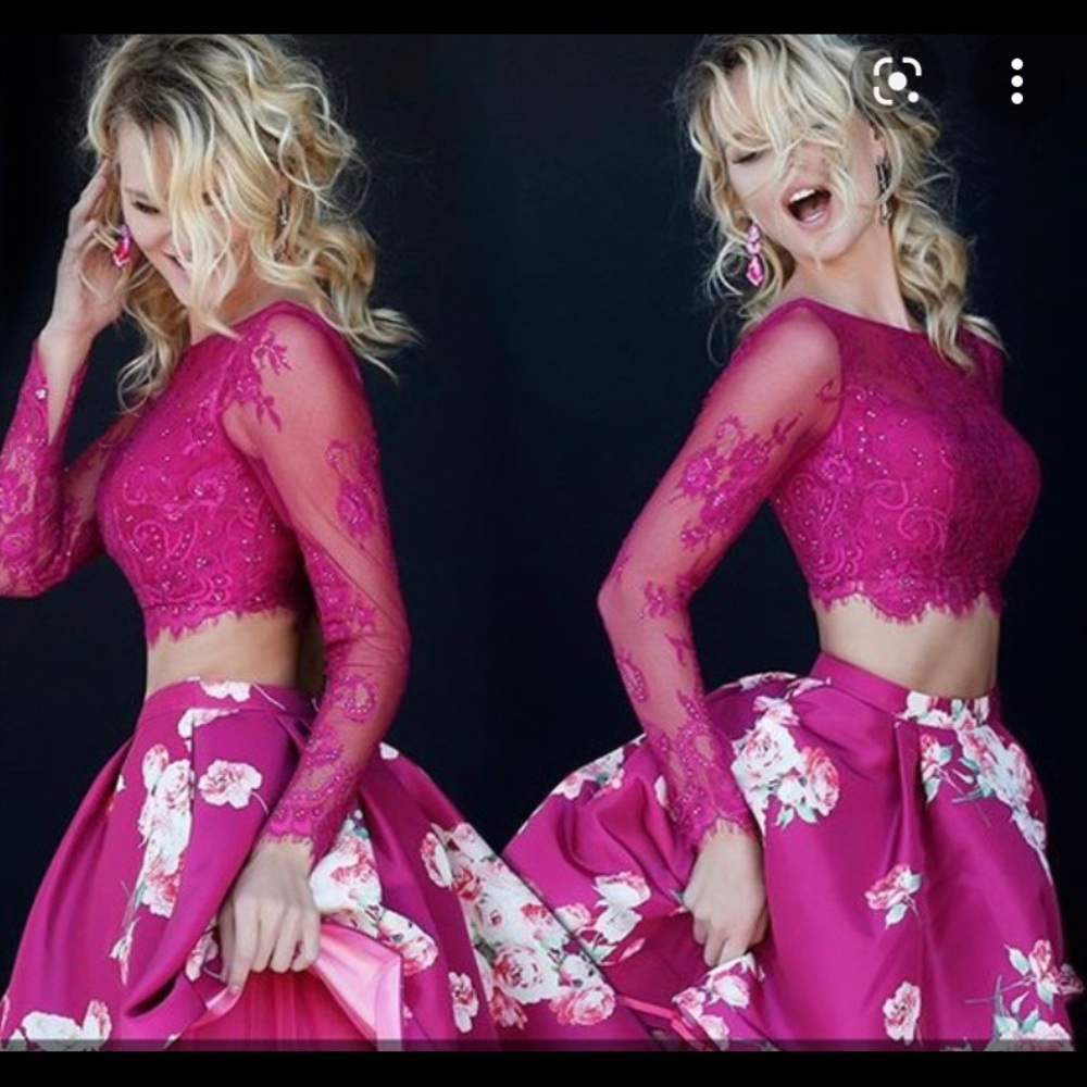 Sherri Hill 32323